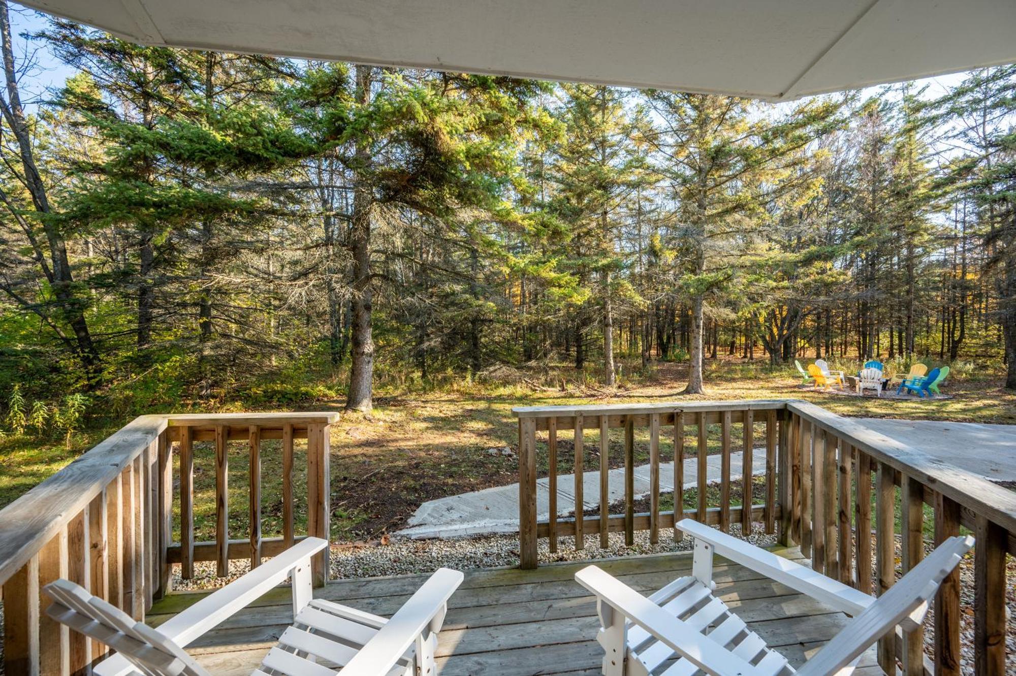 The Goat And Cherry - 4Br Home, Hot Tub, Fire Pit, Dogs & Near Downtown Sister Bay Exterior photo